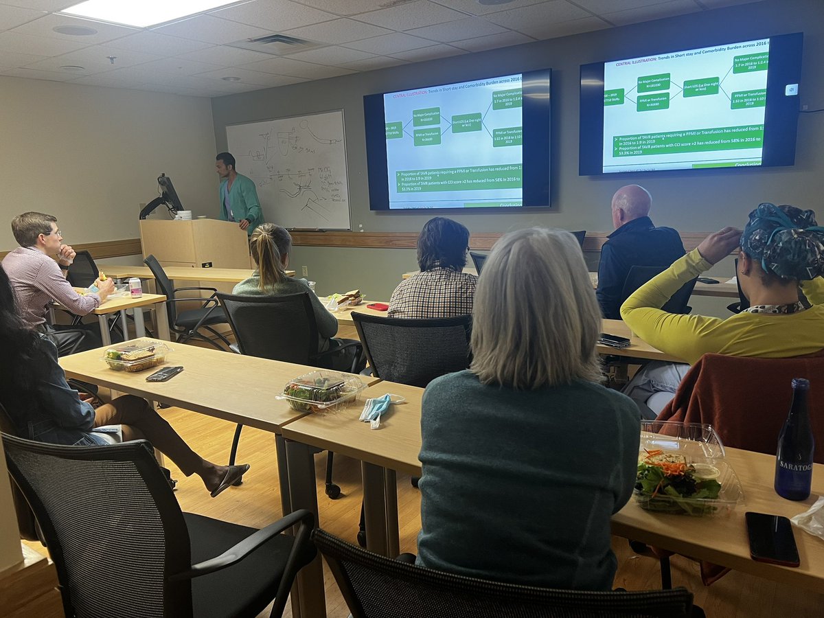 uvmcards tweet media