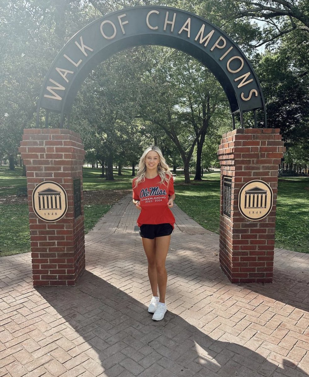 Help us say congratulations to the newest member of @OleMissCheer — senior Fashionista, @Hailey_March! ❤️💙 #TeamVarsity