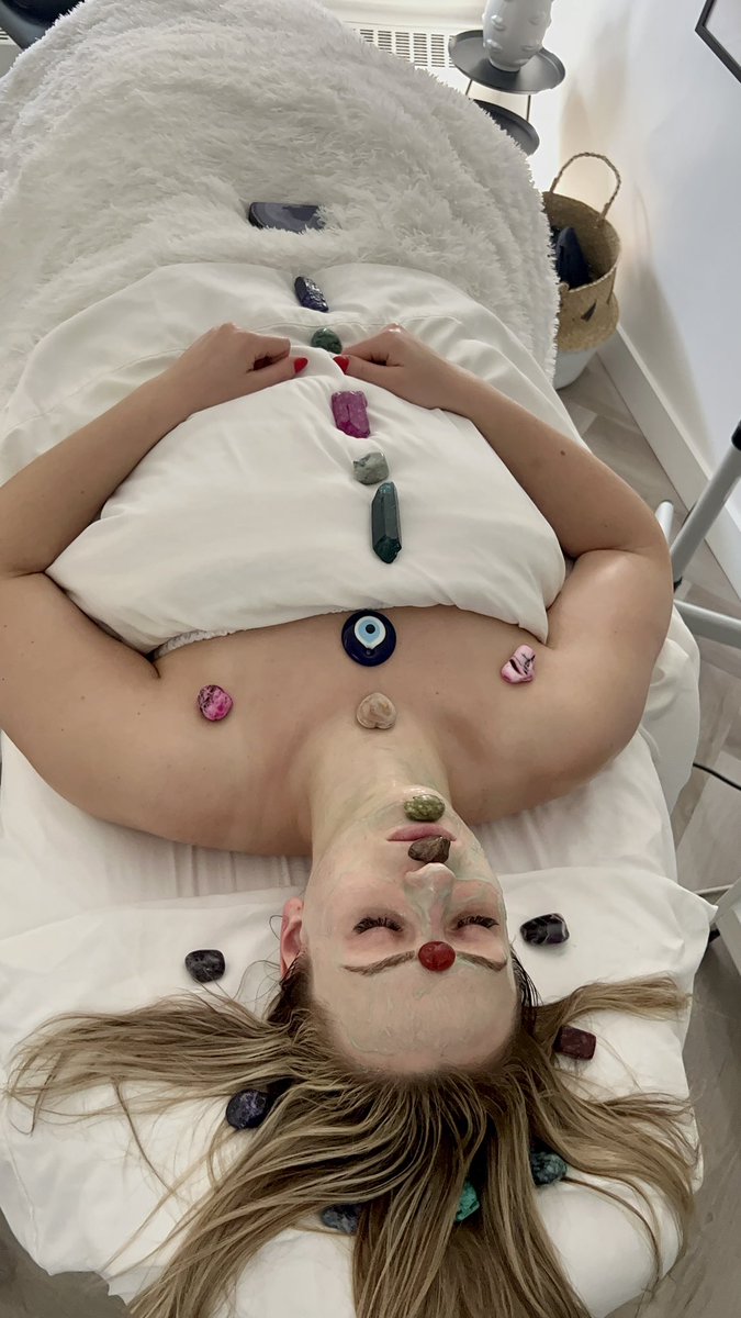 Text me to book a unique energy facial in Calgary AB 
Peggy 403-510-7963