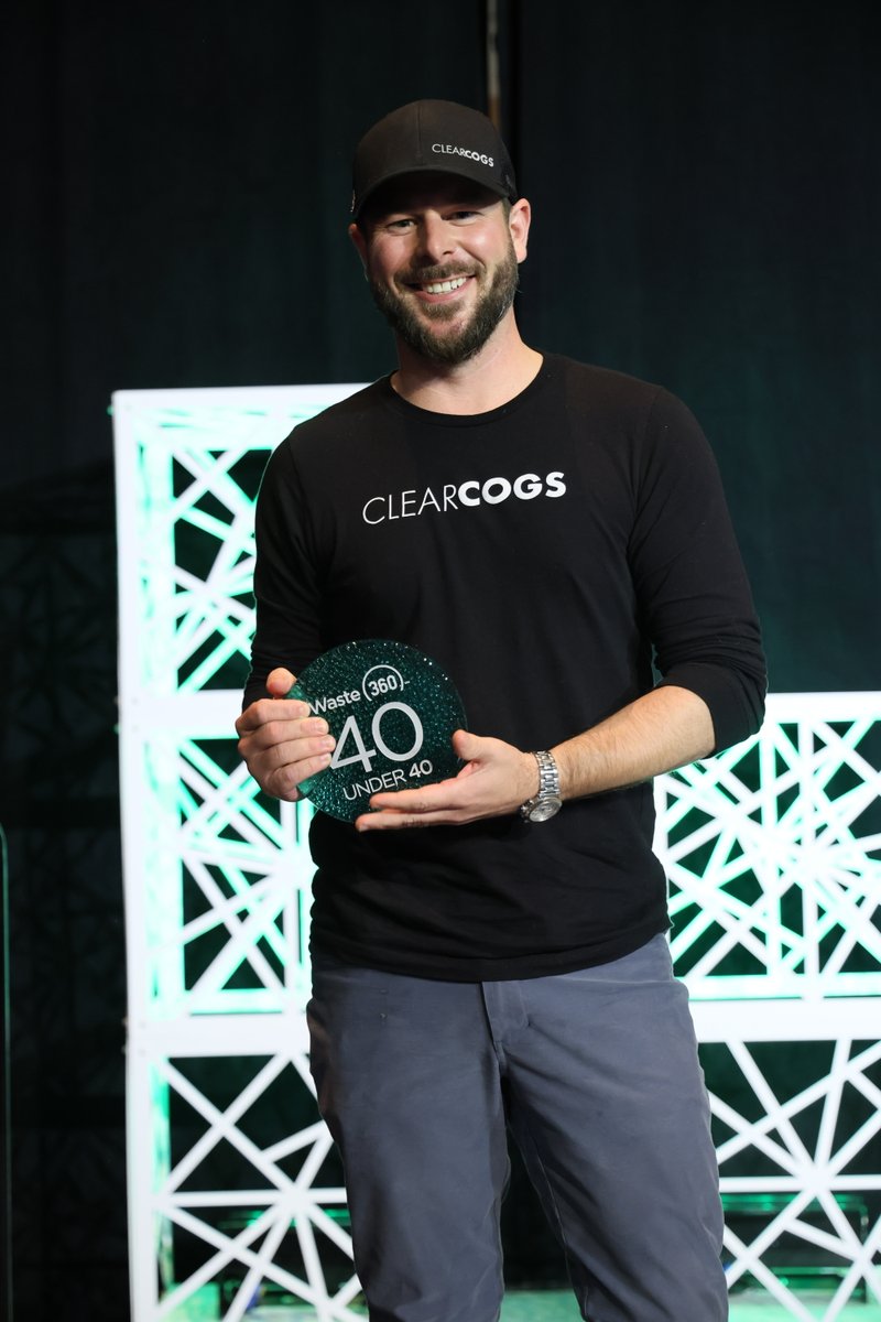 One more congratulations to @w_a_m_p_l_e_r on receiving one of the #Waste360 #40under40 award at the @Waste_Expo . The @ClearCogsteam takes our role in preventing food waste seriously, and we wouldn't be here if it weren't for Matt.
#wasteexpo2023 #foodwastereduction