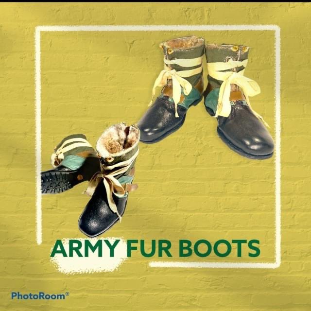 【#ATSUSHIINOUE の靴👞】 ~#archives~

<Army Fur Boots>

アーミーな外見💂‍♂️、ウサギな内面🐇
Army outlooking, Rabbit inside.

size: 23.5cm (EU 37) , 24.0cm (EU 38) ~28.0cm (EU 46)
 
#shoes #handmade #rabbitfur #army #boots 
 #靴 #ハンドメイド #ラビットファー #デザフェス #デザフェス57