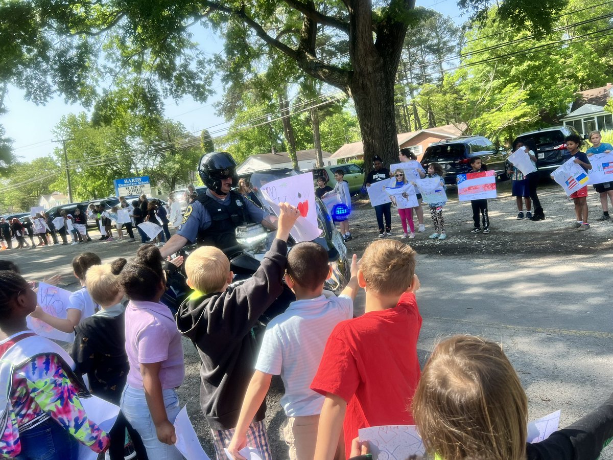 Jennifer C Barry tweet media