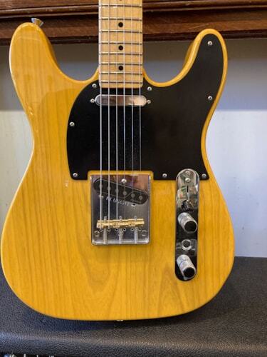 LarkStreetMusic's tweet photo. 2015 FENDER  Double Cutaway Telecaster Butterscotch https://t.co/MQTurZatEZ https://t.co/As7Ya0wPJO