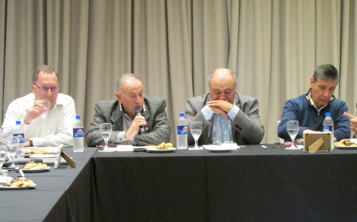 CABC_1905's tweet photo. Segunda jornada, Reunión Institucional de la 97° Intercámaras @CABC_1905 @Cacer_37 @CAC_BahiaBlanca @CamArbitralRos
@BCSF_Oficial @BCCBA @SenasaAR https://t.co/tr60KYHlwS
