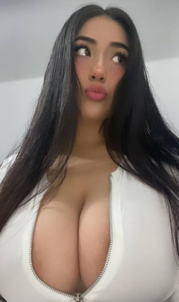 vale_sach111's tweet photo. Hola bebés, soy nueva en esto, pero tengo mucho contenido esperando a que ustedes lo vean y usen como quieran bebés 🥵🥵🔥😏
Cualquier info al priv. https://t.co/xR8hEb8Tn5