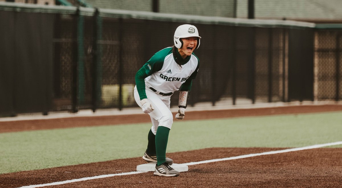 GBPhoenixSB's tweet photo. 𝗜𝘁'𝘀 𝗮𝗹𝗺𝗼𝘀𝘁 𝘁𝗶𝗺𝗲...

Here's today's starting lineup against IUPUI!

1. Giese - CF
2. McKay - LF
3. Justman - 2B
4. Saloun - C
5. Hanson - 3B
6. Pawlak - 1B
7. Heckenlaible - DP
8. Fahy - RF
9. Herschbach - SS
---
Baneck - SP

#RiseWithUs | #HLSB https://t.co/K8BJc4Iw22