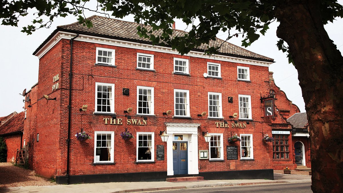 This weekend <a href="/theloddonswan/">The Loddon Swan</a> 10 mile menu #becclesfringe2023 #becclesfoodfestival2023