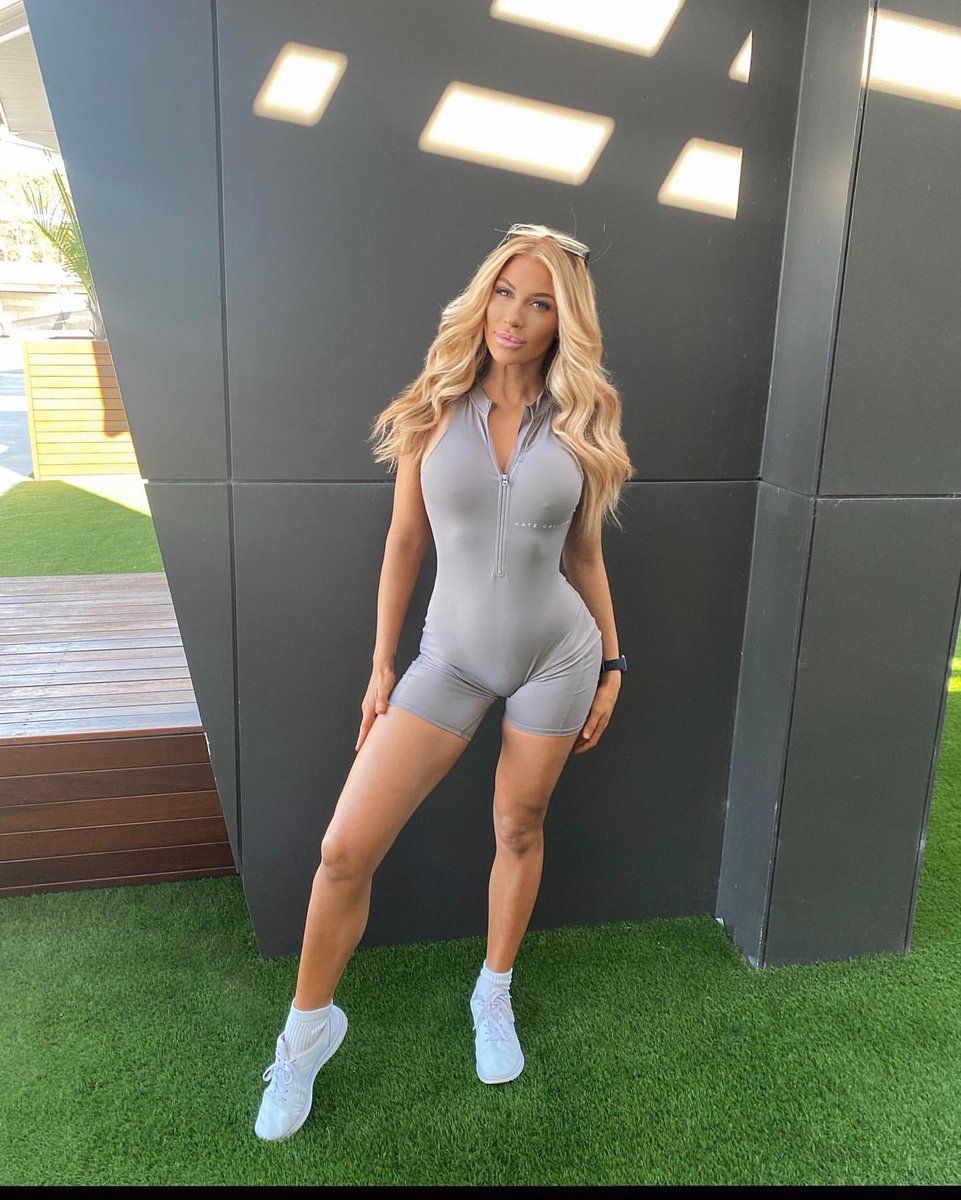 Rickard_Parody's tweet photo. #WCW #WCE @xAmeliaChandler 

Sure, it was a shock to find out that you kept my son from me, but I also can understand why.
What we had was a One Night Stand, that was what we had agreed upon and you just respected it.
We both thought it was what the other wanted and so we didn’t- https://t.co/SPax2SuCmX