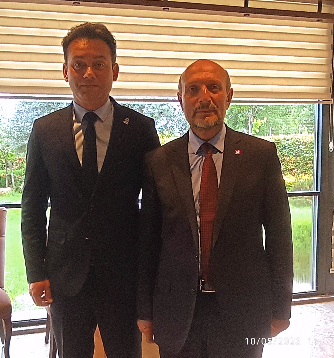 Millet ittifakı Ortak adayımız sn. Mehmet Atmaca ile Saadet Partisi Osmangazi ilçe başkanı Kerim Bulut ve değerli teşkilatlarının organize ettiği  sabah programında beraberdik . 💧 #BirleseBirleseKazanacağız