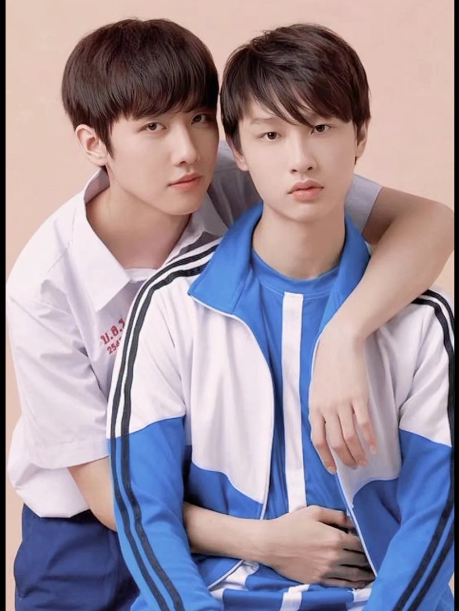 gy09__23's tweet photo. Many fans like them. Please consider them.🙏🙏🙏
#HeroinTheSeries
#markgun @herointheseries  @kwangg28 https://t.co/jxzlPMEZED