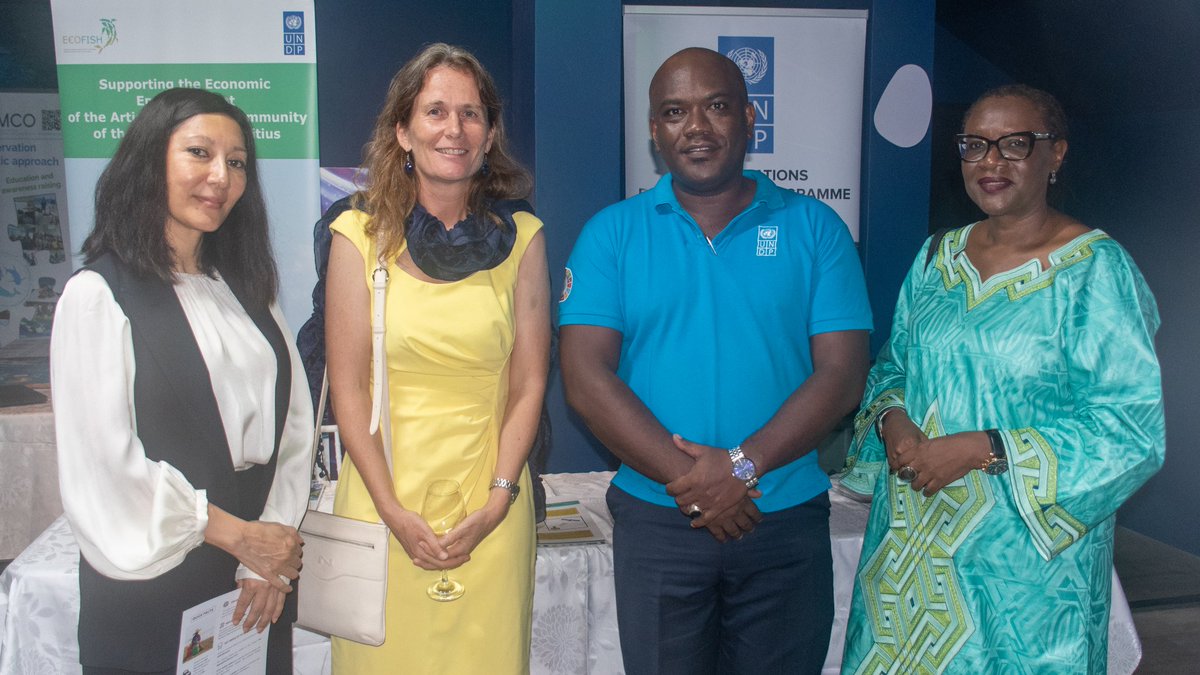 UNDPMauritius's tweet photo. ✅️mobile app for artisanal fishers
✅️deployment of single-buoy FADs
@UNDP 🇲🇺 was pleased to showcase the latest progress of #EU-funded #ECOFISH project at the #EuropeDay celebrations
We value our strong partnership with the #EU in advancing #SDGs for community #empowerment https://t.co/iPOsu81F9A