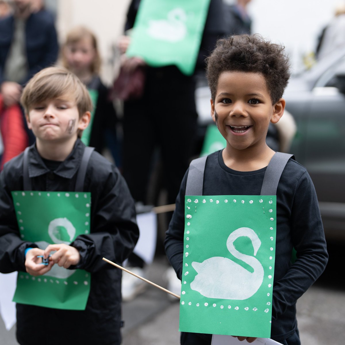 StanfordInfants's tweet photo. Children's Parade 2023✅ What a fabulous day it was! Thank you to all of our wonderful children, parents and staff for making the day such a success. ♟️🐴#ChildrensParade #Brighton @SameSkyBTN https://t.co/RhF4RwgOZh