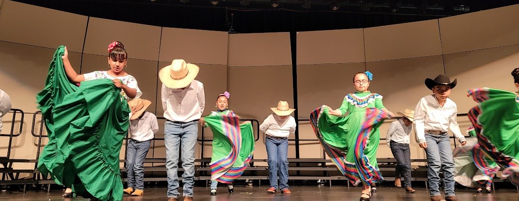 Central_ElemSc's tweet photo. We had another amazing showcase! @DuncanvilleISD https://t.co/JNl0TfzOWQ