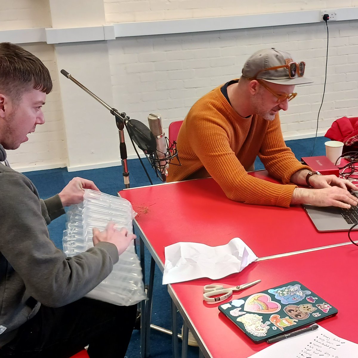 BeyondArtsLeeds's tweet photo. Beyond artist Adam has been busy exploring sounds &amp; creating a soundscape for his animation! 

The amazing Napoleoniiird has been guiding him through this process &amp; they have been spotted in the @Pyramid_of_Arts studio hunting for curious things to make curious sounds with 🔉🔊 https://t.co/giG7xgRPGm
