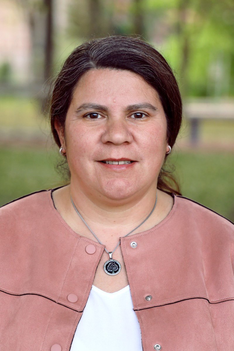 Verónica de los Ángeles Viera
Cursant Grau Educació Social a UOC. Tècnica en cures auxiliars d’infermeria.

“L’Ajuntament ha d’estar obert a tothom. Un ajuntament que atén totes les persones, les escolta i resol els seus problemes.”

#laseu #castellciutat #activemlaseu