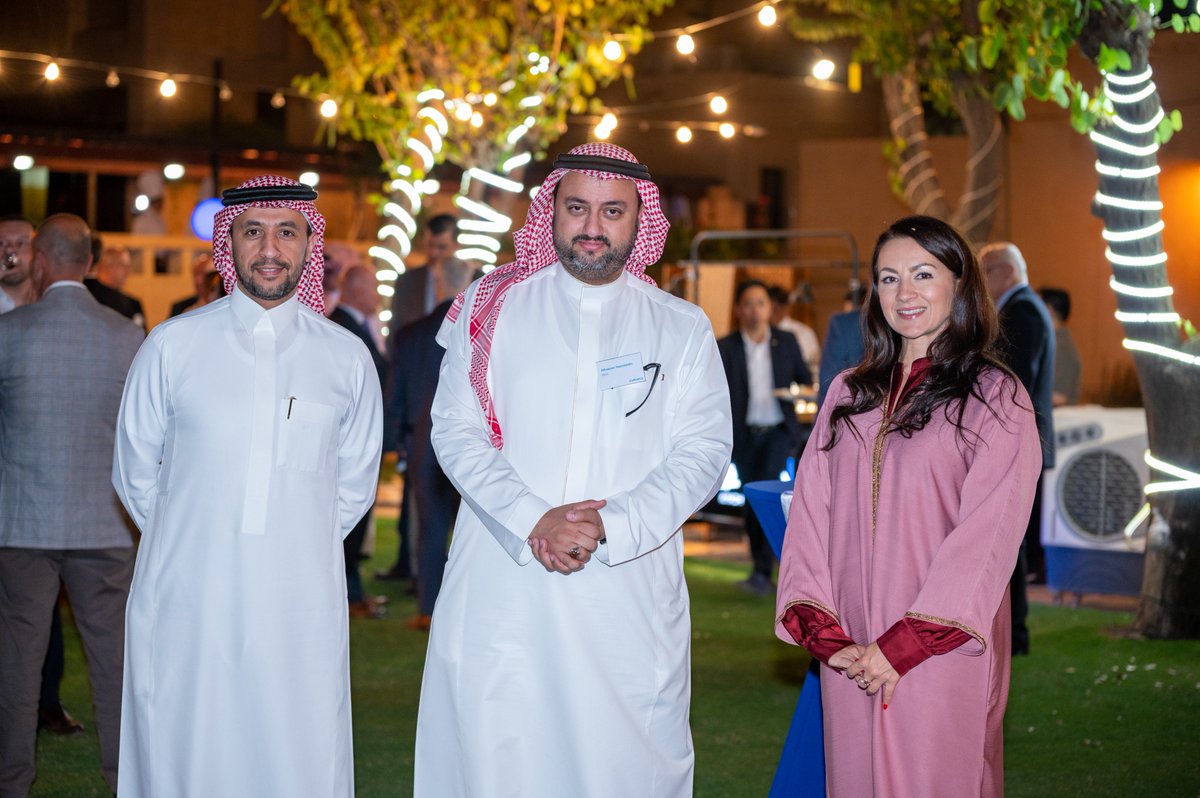 Last week, in partnership with the #BritishEmbassy in Riyadh, we celebrated the launch of Cundall in #KSA. It was a fantastic evening, attended by business leaders, our staff and clients from across the region. #expansion #officeopening #cundall #saudivision2030 @tradegovukMEAP