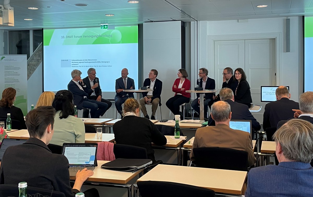 dnvf_ev's tweet photo. 10. #DNVF-Forum Versorgungsforschung zum Thema „Regionale Forschungsnetzwerke für eine krisenfeste und evidenzbasierte Gesundheitsversorgung" - Wir bedanken uns bei allen Referierenden und Teilnehmenden für den gelungenen Austausch. https://t.co/KipFBGXfBc