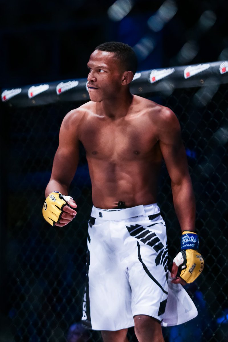 CageWarriors's tweet photo. 'Fight of the Night' written all over it 🔥

Don't miss @TheNomad145 🆚 @JohnDeJesusMMA on June 2nd at #CW155 San Diego live from @SycuanCasino!

🎟️ 𝗧𝗶𝗰𝗸𝗲𝘁𝘀: https://t.co/P99serbWaH https://t.co/KDykxbV7kP