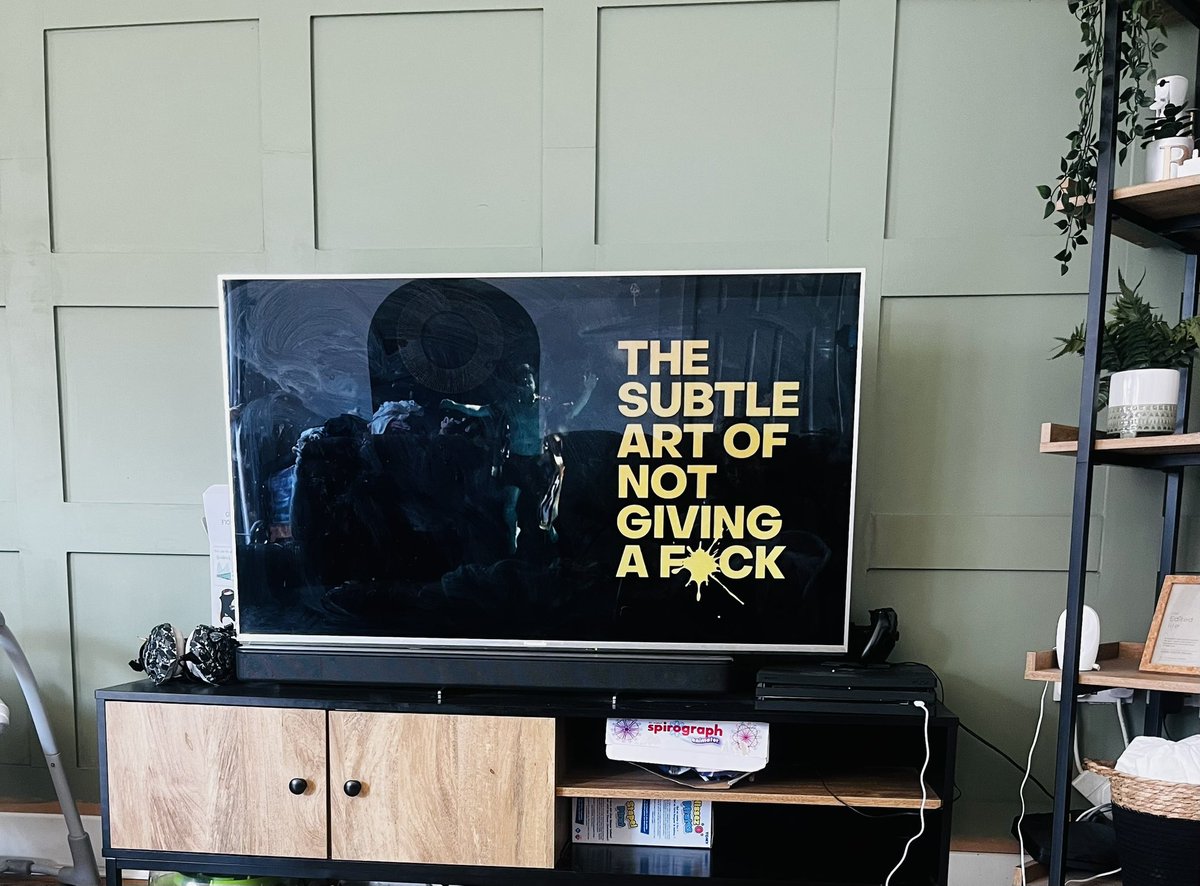 Afternoon watch,always wanted to read the book just haven’t got round to it! 
So far so good 👌

#thesubtleartofnotgivingafuck #Netflix #afternoonvibes #afternoonthought #sage #panelling #dunelm #green #dontoverthinkit #sleepybaby #afternoonchill