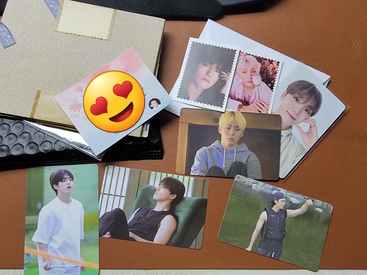 jebiboy18's tweet photo. Thank you so much @hanneso_crt ang ganda ng packaging. Sobrang protektadong protektado sila cheol, kwan at dino.  😍 #95zCHSthanks https://t.co/Xyk9co52wp