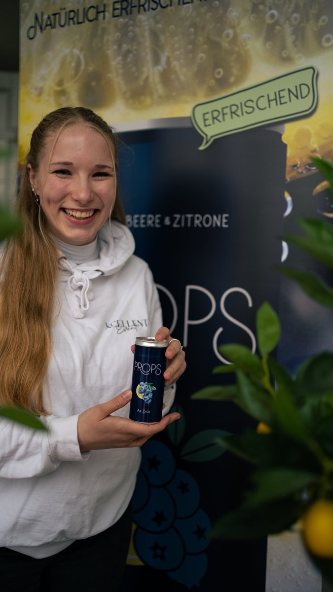 Go to new Places and meet new People! 📢💯

Ein lächeln mit PROPS in der Hand ist für uns das größte Kompliment!
.
.
.
.
.
#props #limonade #noenergy #lecker #natürlich #vegan #respect #veranstaltung #event  #fruit