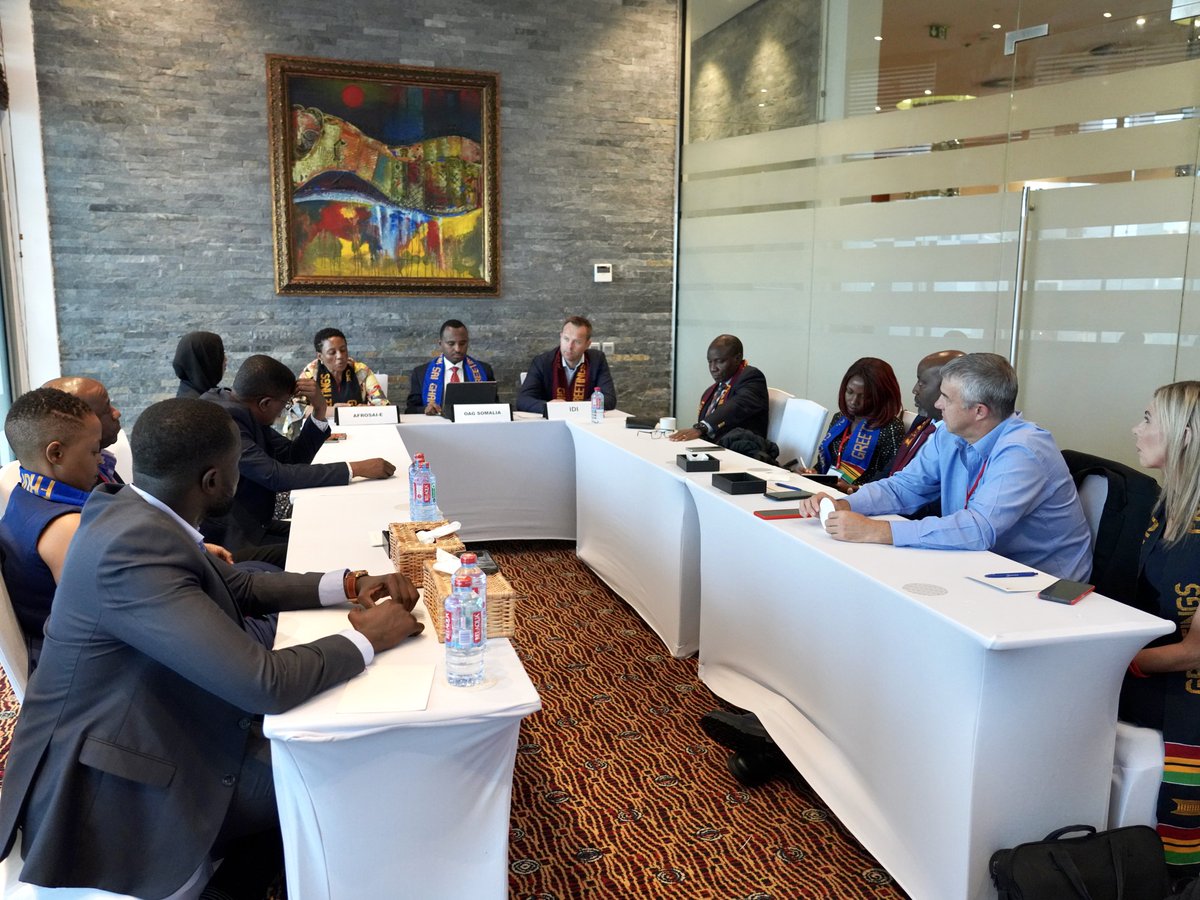oagsomalia's tweet photo. SAI Somalia signed a two-year trilateral Cooperation Agreement with @INTOSAI_IDI &amp; @AFROSAIE on the sidelines of the AFROSAI-E Governing Board Meeting in Accra, Ghana. Funded by @NorwayMFA, the peer-support agreement enables @oagsomalia to implement key strategic priorities. https://t.co/W86UXzdE7p