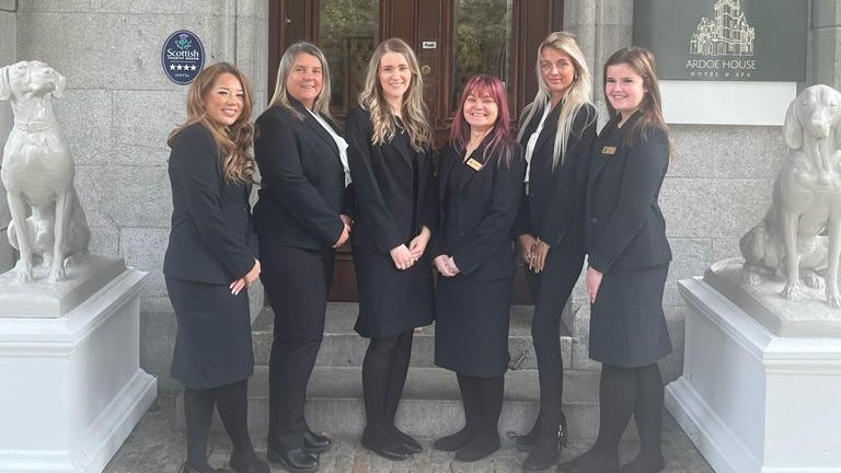 Happy National Receptionist Day!

Here is our fabulous team of ladies from our front office team!

#NationalReceptionistsDay #ardoehousehotelandspa