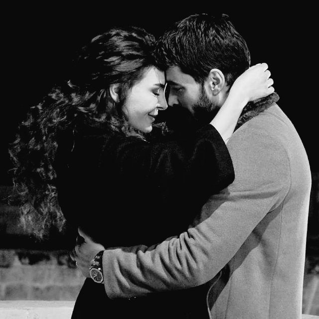 Bu bizim sadece 2. Sevgililer günümüz kutlu olsun mu¿
Olsun...
#ReyMir