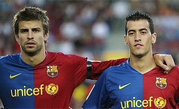 3gerardpique's tweet photo. Una carrera junts. Ha estat un plaer enorme. Gràcies per tot @5sergiob. ❤️ https://t.co/oVQGo26YBC