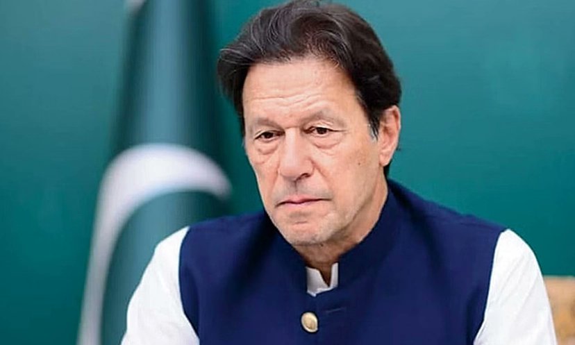 ৮ দিনের রিমান্ডে ইমরান খান