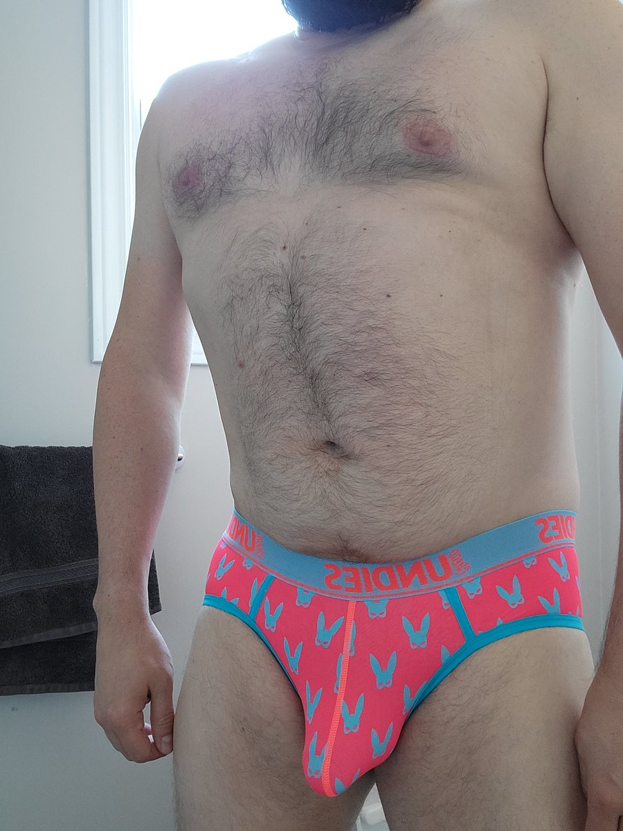 burnsidesocksandjocks tweet media