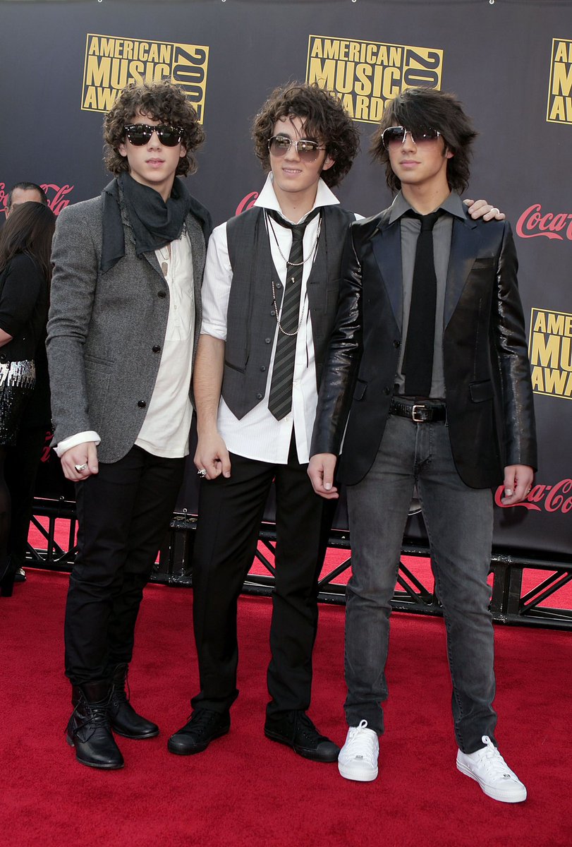 ok girlies which era are we choosing from for our tour fits !!!! 

Ed Hardy Chic? The Chimney Sweeps? Skinny’s and Raybans???