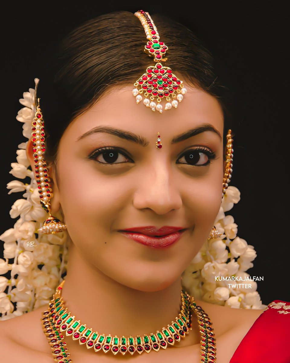 • Sareeee Is Lub!♥️
<a href="/MsKajalAggarwal/">Kajal Aggarwal</a> #KajalAggarwal