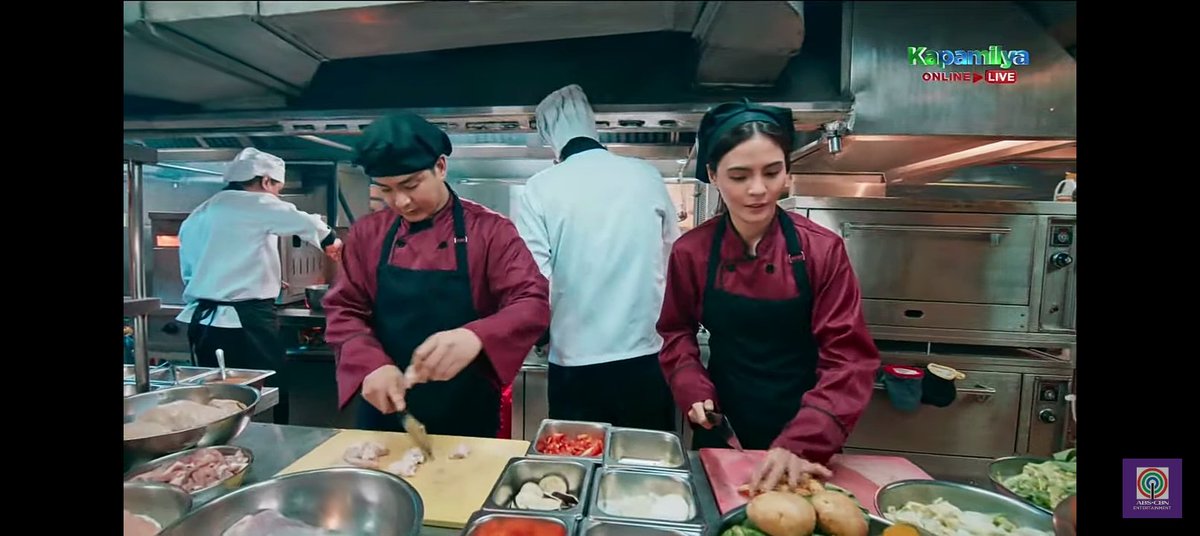poeverlovi's tweet photo. Cutie nyo dito #MoNggol. With Mang Bering hihihi!
#LoviPoe #Mokang
#FPJBQPagsisikap https://t.co/UNVftA9AwS