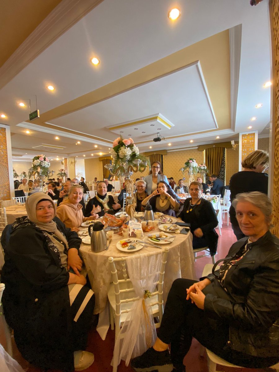 IyiBolge3's tweet photo. 🇹🇷İYİ ve Cesur gönüllüler 🇹🇷
Bugün vekil adaylarımızın,sandık görevlilerimizin ve üyelerimizin katıldığı kahvaltı programına katıldık.
Emeği geçen herkese teşekkür ederiz. https://t.co/vKnG8Ok3iT