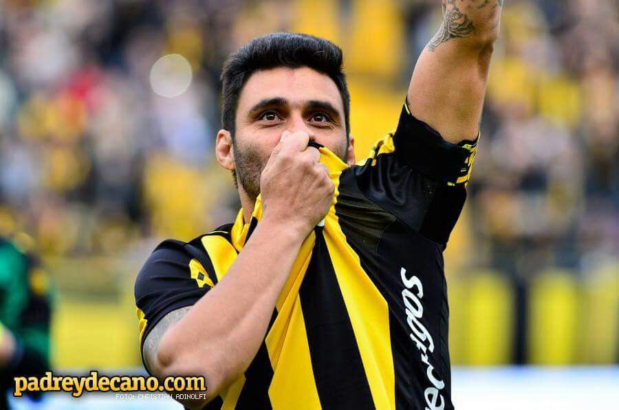 Hoy es el cumpleaños de Carlos Bueno, surgido de las formativas, logro dos campeonatos uruguayos con <a href="/OficialCAP/">PEÑAROL</a> en 1999 y 2003. Fue goleador del Campeonato Uruguayo 2004 y es el máximo anotador clásico del SXXI con 10 tantos