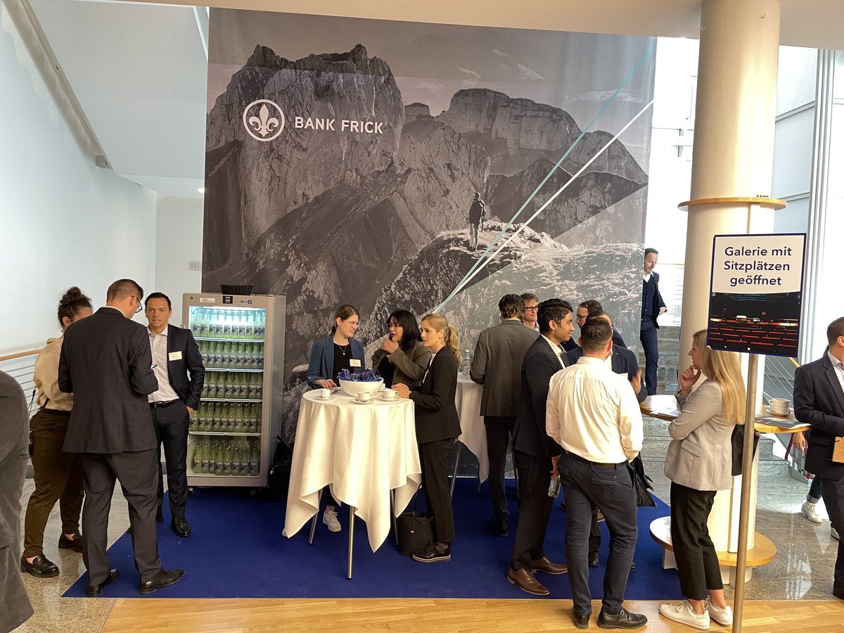 Bank Frick tweet media