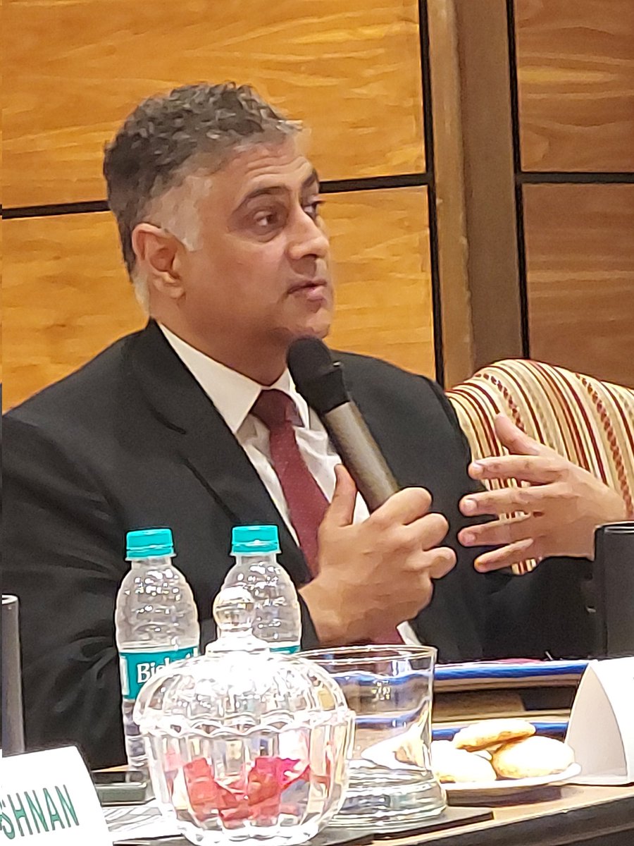 "We have to think about going beyond hospitals &amp; taking health care to where people live and work. For that, we have to figure out the nuts &amp; bolts of health care delivery, &amp; build programmes based on care &amp; compassion" - <a href="/s_keshavjee/">Salmaan Keshavjee</a> delivering an impassioned call to action