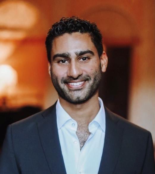BSPerio's tweet photo. Our first speaker at the Dentistry Show on Friday will be Dr Devan Raindi, 9:30am Specialty Interest Theatre. Devan will provide the dental team with the key recommendations for taking a periodontitis patient through an appropriate clinical journey.
Visit BSP on Stand H86.
#BDCDS https://t.co/pPnKZX9PpO