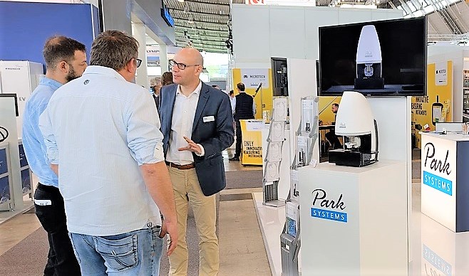 Park_Systems's tweet image. #CONTROL2023: our team at booth #7420 explains why Accurion active vibration isolation (#AVI) system is highly effective vibration control for sensitive equiment and showcases  the unique automation features for nanoscale imaging via FX40 Automatic #AFM:
okt.to/NManTu