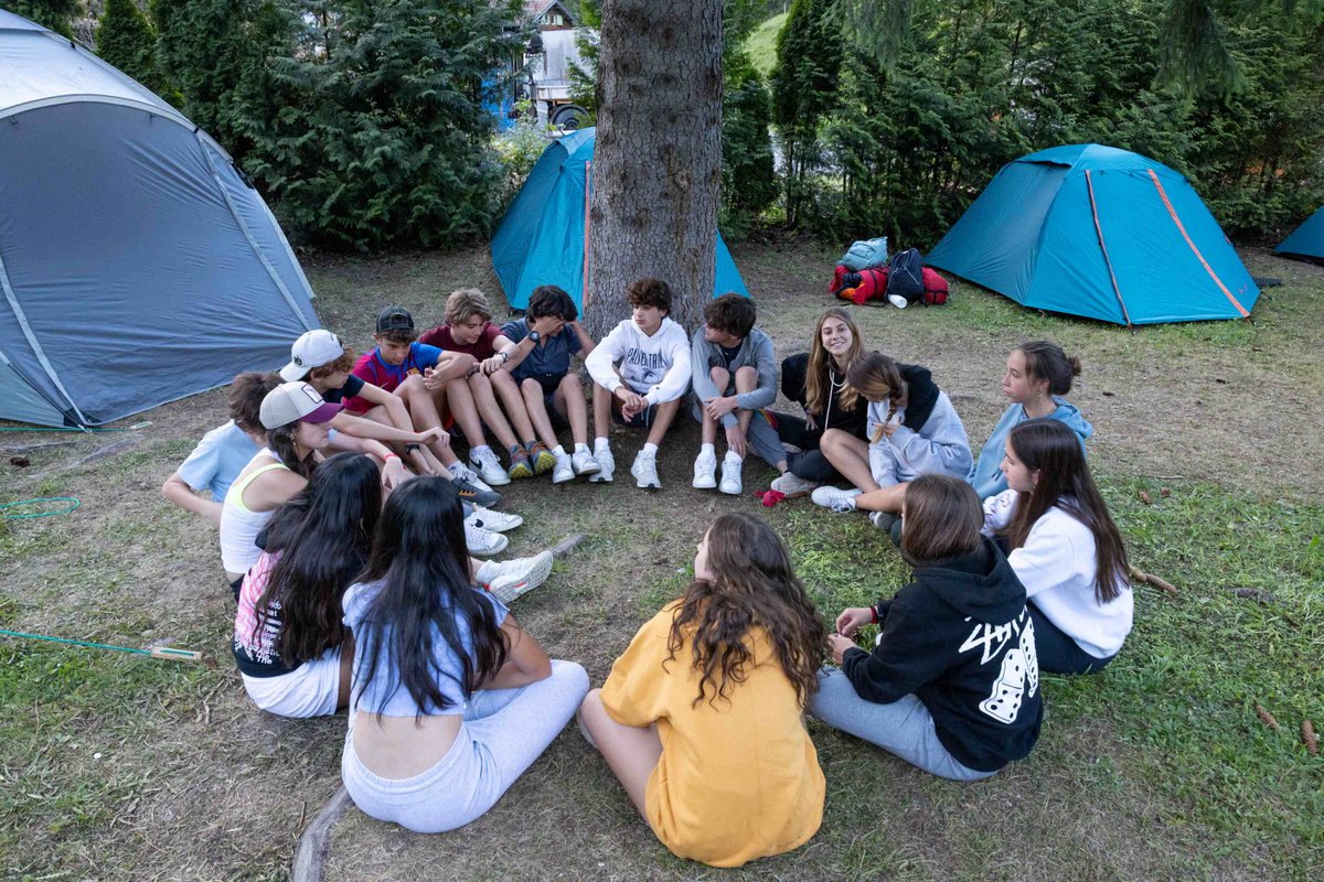 #JobOffer We are looking for a Camping Leader ⛺ Are you knowledgeable about camping and the outdoors📷, and have experience in leading group activities for children to create memorable experiences in the great outdoors📷 

➡️beausoleil.ch/en/article/202…