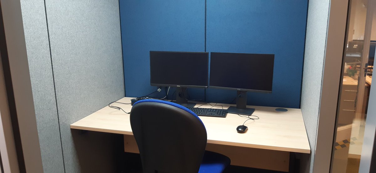 NottsHcProperty's tweet photo. @NottsHClib *NEW* Single-Person Work Pod has been installed into DMH Library housing a 1600mm desk with air flow system and lighting. This #SmarterWorking space offers colleagues a space for private calls and MS Teams meetings away from shared work environments @NottsHealthcare @NottsHClib https://t.co/MHYfBDCGNU