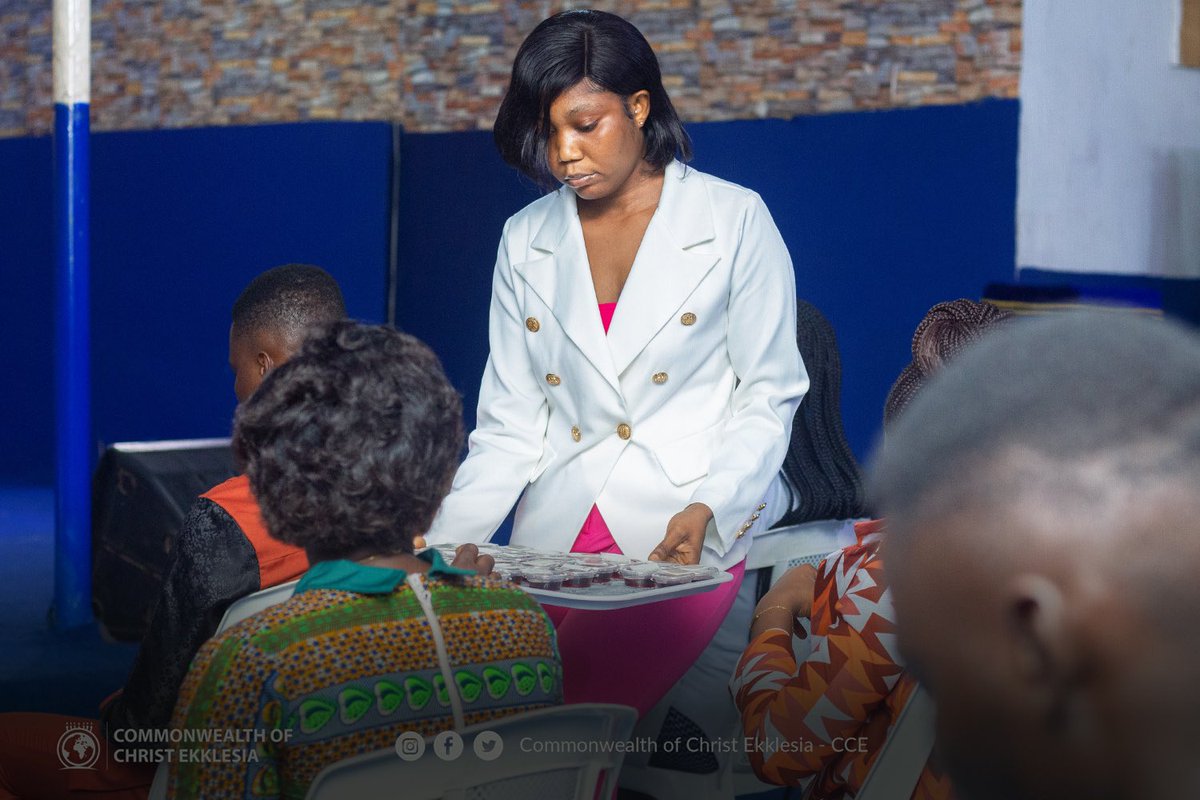 CC_Ekklesia's tweet photo. We declare good fortune and opportunities into our lives as we participate in the Lord’s body.
His blood will keep you away from any obstacles.
#CommunionTime
#CCEExperience
#MAY2023
#CosmicGraceTo
#AbideInTheLordsProvision https://t.co/liHVtfTP3R