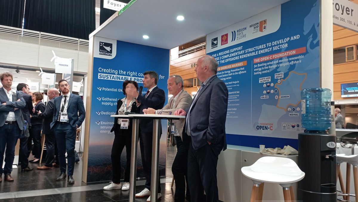 Temps fort Fondation OPEN-C avec @paysdelaloire @sud @Occitanie et @regionbretagne 
L' idée de réunir les sites d'essais français est née à @FOWTEvent 2020. Belle occasion aujourd'hui, de nouveau à @FOWTEvent , de célébrer la création de la Fondation ! 🎉
#floatingwind