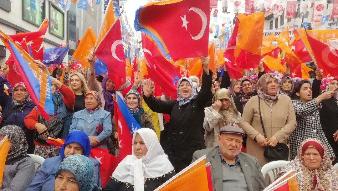 📍 Beypazarı Reisinin Yanında... 
MKYK Üyemiz <a href="/ahmetgundogdu01/">AHMET GÜNDOĞDU</a> 20. Dönem Milletvekilimiz Hasan Hüseyin Ceylan, Bld Bşk <a href="/tuncerkaplan/">Tuncer KAPLAN</a> ve Teşklatmzn Katlmlaryla 14  Mayısa Sayılı Günler Kala Cumhurbaşkanımıza ve Davasına Tam Destek Verdiğini Gösterdi🇹🇷
Teşekkürler Beypazarı.
