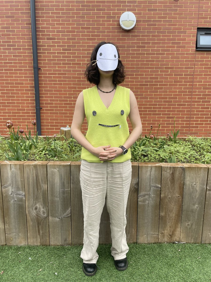 snof0z's tweet photo. Dream fan cosplay we love and appreciate you please notice please @Dream https://t.co/0pXdI2e4qQ