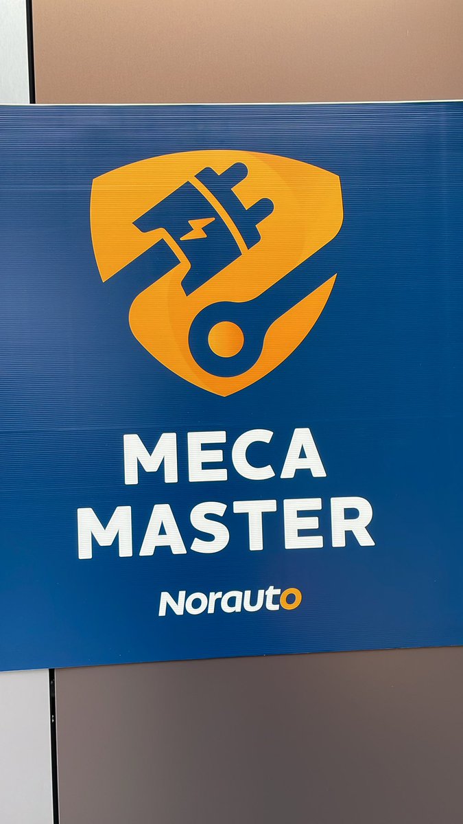 JeromDumont's tweet image. Le #mecamaster2023 Norauto bat son plein au cœur de la move Factory. Épreuves techniques , ludiques , quizz , de  la meca « à l’ancienne » , de l’électronique … qui seront les 2 meilleurs mécaniciens de France ? Réponse dans quelques heures ! #rh #marqueemployeur
