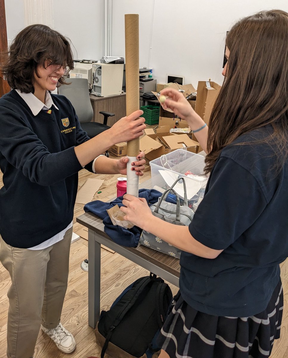 SBC_Technology's tweet image. Grade 9 Rube Goldberg Machines are coming to fruition! It&apos;s incredible to see ideas go from pencil and paper to something tangible with hands on collaboration. @StBonaventures @SBCAcademics