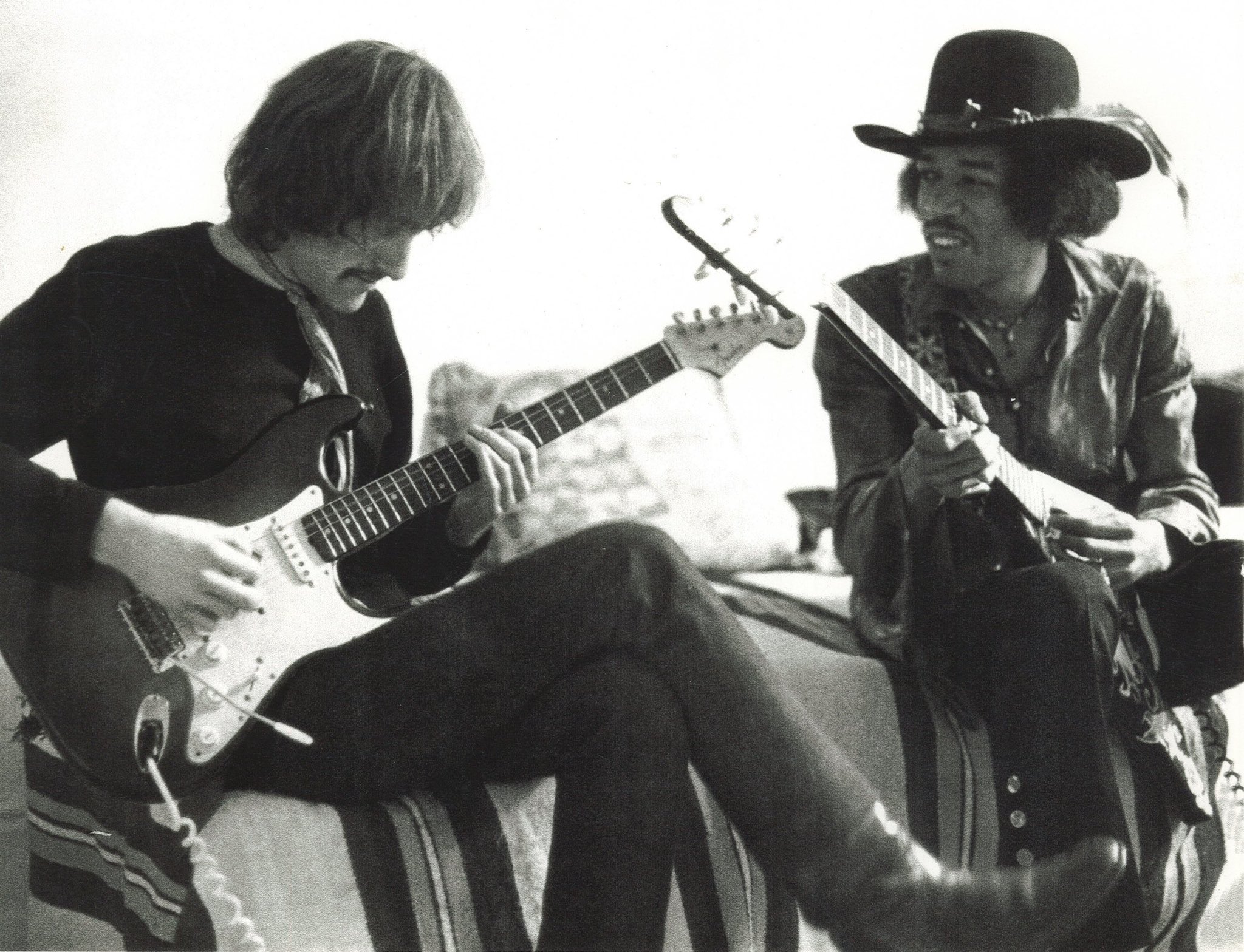 Happy Birthday to Dave Mason. Born in Worcester, England on this day in 1946.  