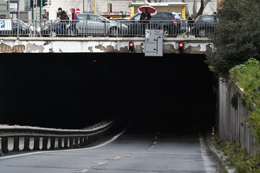 Lavori notturni al sottovia Ignazio Guidi. Così cambia la viabilità - romah24.com/trieste-salari…